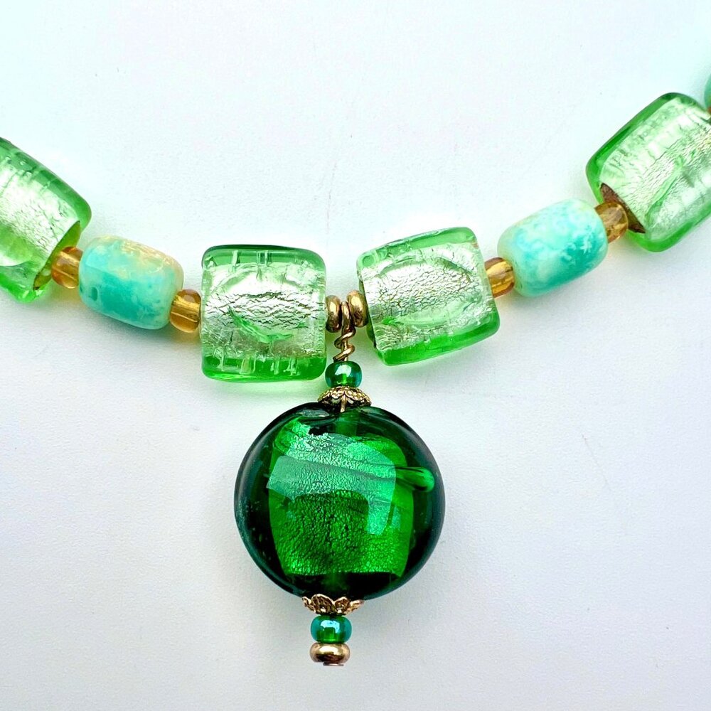 Art Glass Beaded Necklace Green Statement Pendant Toggle Clasp - Picture 7 of 10